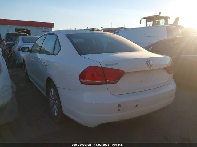 1VWAT7A36EC062860 Volkswagen Passat Wolfsburg Ed