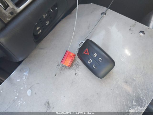 2008 JAGUAR XKR SAJWA44C989B27604 Photo 10