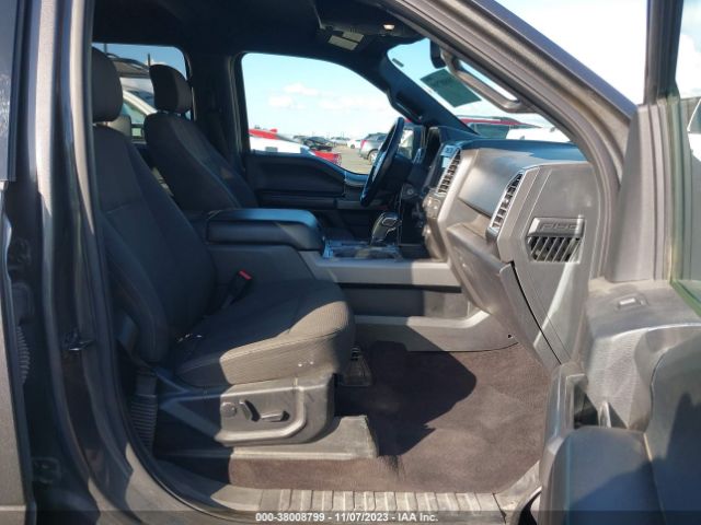 1FTEW1CP1HKC07046 Ford F-150 Xlt