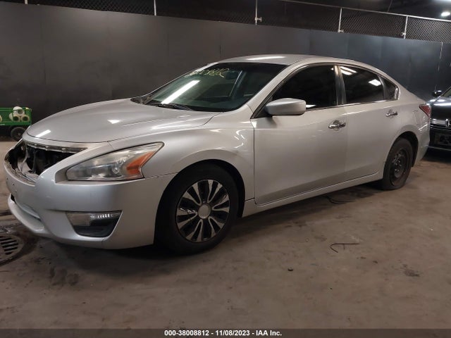 2015 NISSAN ALTIMA 2.5 SL/2.5 SV/2.5/2.5 S VIN: 1N4AL3AP6FN878493