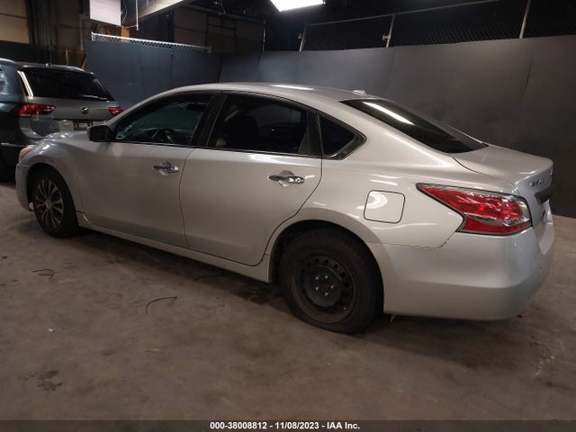 2015 NISSAN ALTIMA 2.5 SL/2.5 SV/2.5/2.5 S VIN: 1N4AL3AP6FN878493