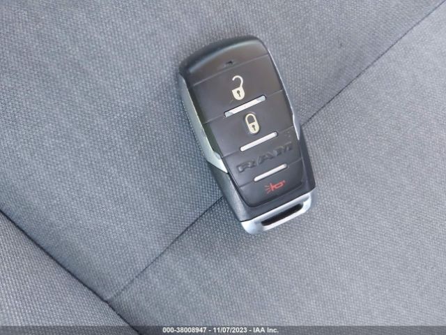 2019 RAM 1500 1C6RRFFGXKN727857 Photo 10