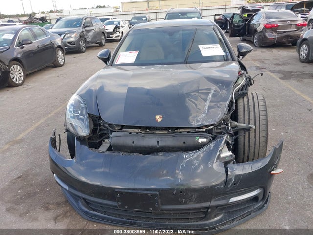 2017 PORSCHE PANAMERA VIN: WP0AA2A70HL100800