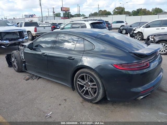 2017 PORSCHE PANAMERA VIN: WP0AA2A70HL100800