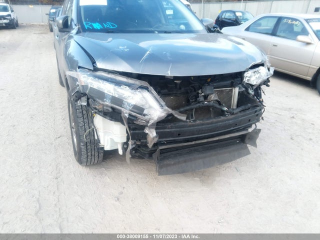 2018 NISSAN ROGUE SV VIN: KNMAT2MV4JP578060