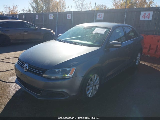 2014 VOLKSWAGEN JETTA 1.8T SE VIN: 3VWD17AJ7EM421276