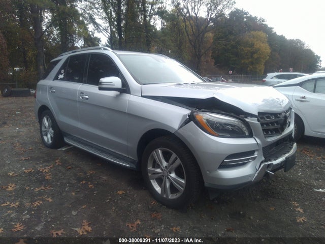 2015 MERCEDES-BENZ ML 350 4MATIC VIN: 4JGDA5HB5FA480018
