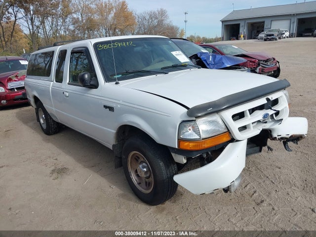 1999 FORD RANGER XLT VIN: 1FTYR14X9XTA45582