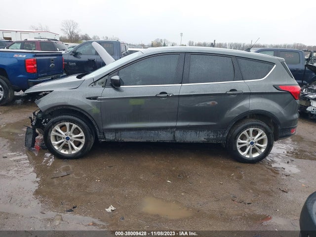 2019 FORD ESCAPE SE VIN: 1FMCU9GDXKUC51405