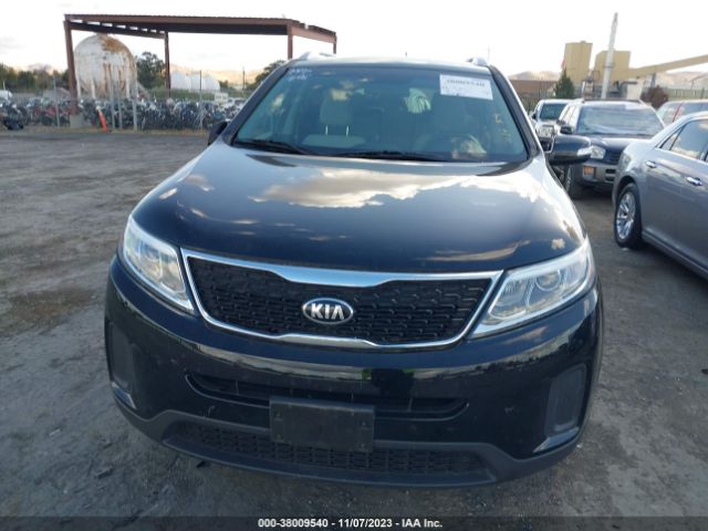 5XYKT4A78FG589840 KIA Sorento Lx V6