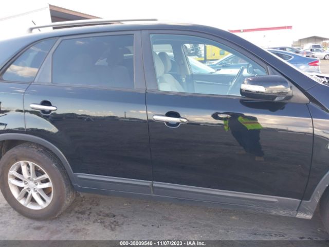 5XYKT4A78FG589840 KIA Sorento Lx V6