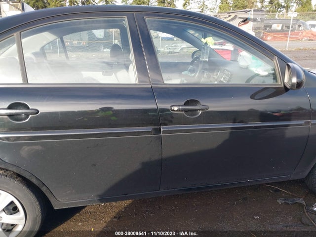 2009 HYUNDAI ACCENT GLS VIN: KMHCN46C29U283445