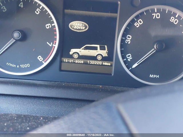 2011 LAND ROVER LR4 VIN: SALAB2D43BA593205