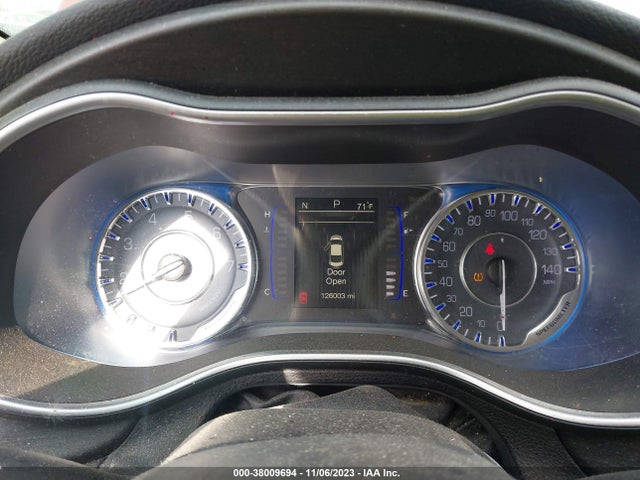 Chrysler 200 Limited 2016 1C3CCCAB5GN156512 Image 7