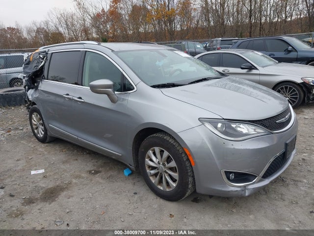 2019 2C4RC1BG5KR721177 main image