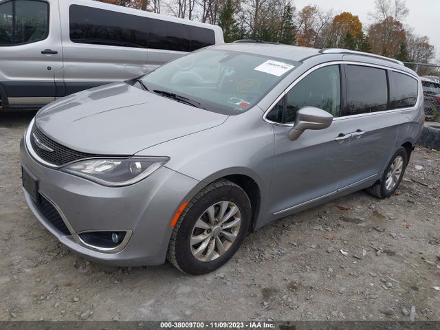 Chrysler Pacifica Touring L 2019 2C4RC1BG5KR721177 Image 2