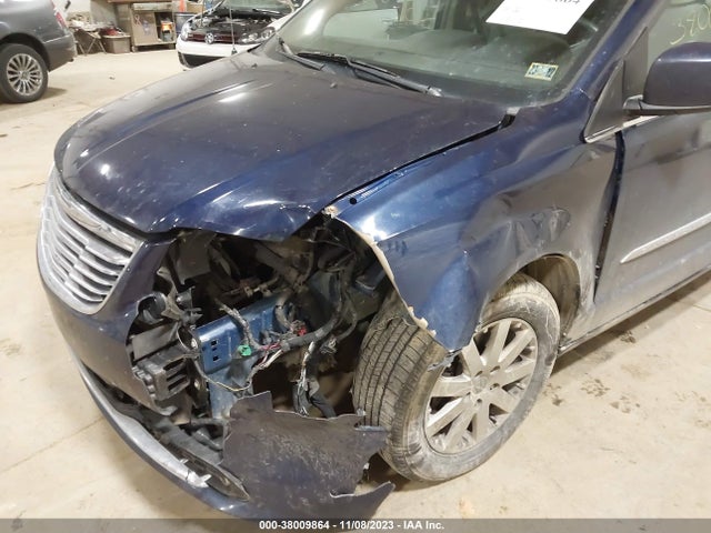2C4RC1BG9FR628071 Chrysler Town & Country Touring