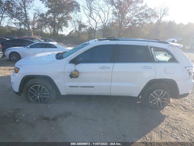 2017 JEEP GRAND CHEROKEE LIMITED 4X2 VIN: 1C4RJEBG3HC765564