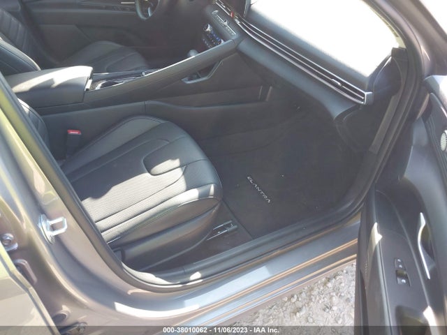 2022 HYUNDAI ELANTRA LIMITED VIN: KMHLP4AG6NU333925