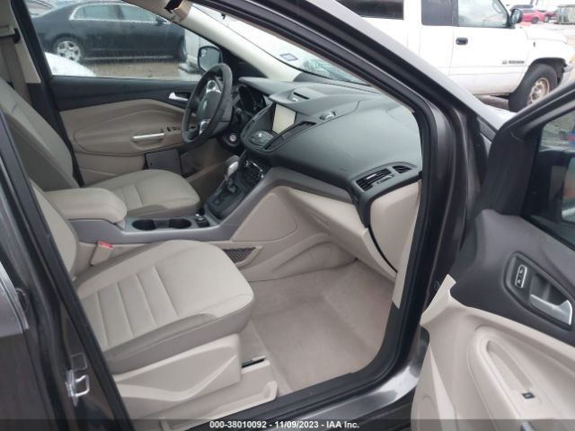 1FMCU0GX7FUB29080 Ford ESCAPE SE