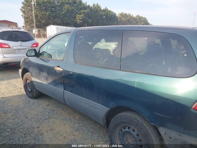 1998 TOYOTA SIENNA CE VIN: 4T3GF19C9WU052957