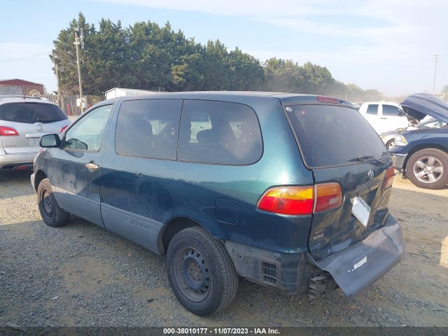1998 TOYOTA SIENNA CE VIN: 4T3GF19C9WU052957
