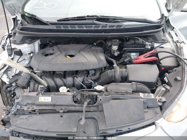 2016 HYUNDAI ELANTRA SE VIN: 5NPDH4AE4GH701150