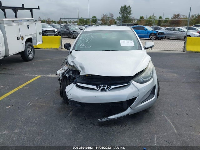 2016 HYUNDAI ELANTRA SE VIN: 5NPDH4AE4GH701150