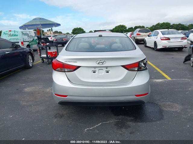 2016 HYUNDAI ELANTRA SE VIN: 5NPDH4AE4GH701150