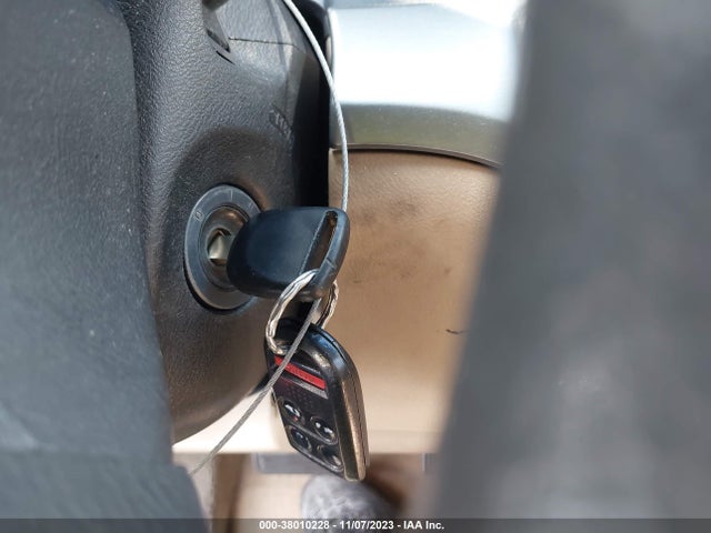 2005 HONDA ODYSSEY EX-L VIN: 5FNRL38645B410818