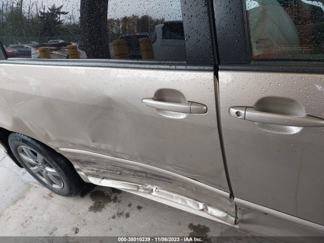 2004 TOYOTA SIENNA XLE/XLE LIMITED VIN: 5TDZA22C24S041305