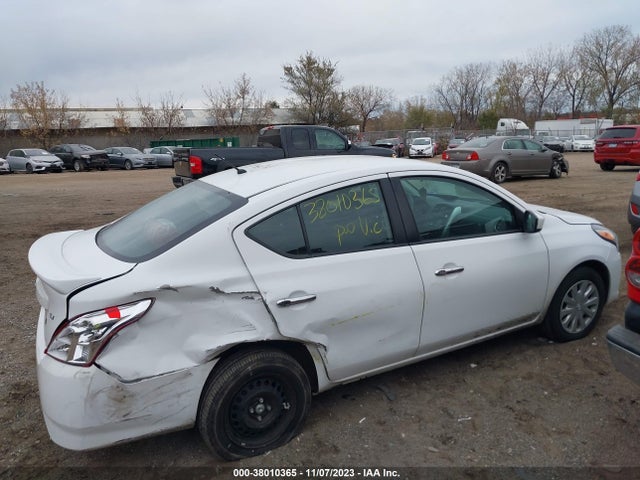 Nissan Versa 1.6 Sv 2018 3N1CN7AP4JL851602 Image 13