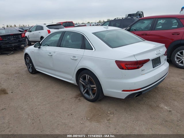 Audi A4 Premium Plus 2018 WAUENAF4XJA043924 Image 3