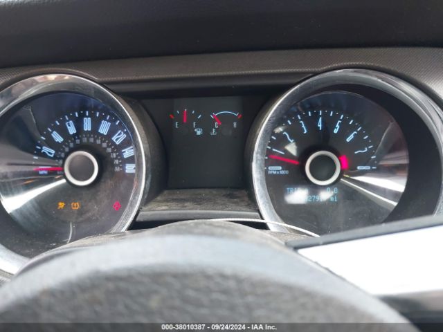 1ZVBP8EM9E5285688 Ford Mustang V6
