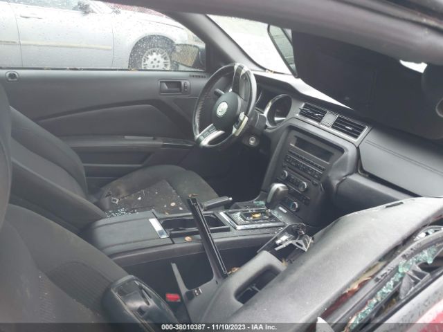 1ZVBP8EM9E5285688 Ford Mustang V6