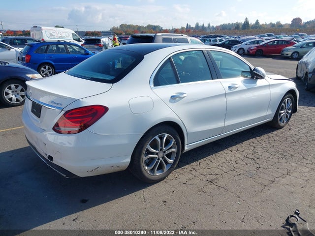 Mercedes Benz C 2016 55SWF4KB9GU126558 Image 17