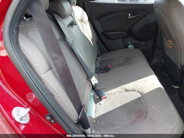 Hyundai TUCSON SE 2015 KM8JUCAG5FU105832 Image 8