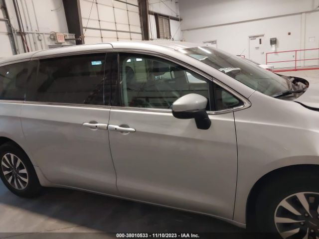 2C4RC1L72PR523128 Chrysler Pacifica Hybrid Touring L