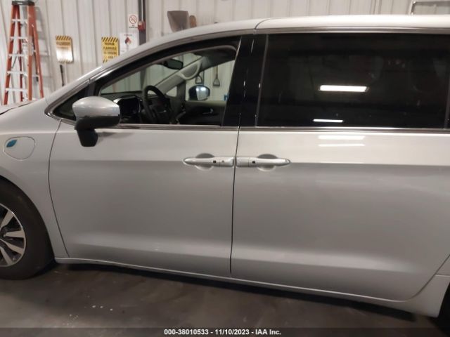 2C4RC1L72PR523128 Chrysler Pacifica Hybrid Touring L