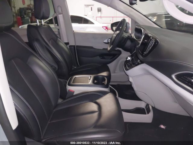 2C4RC1L72PR523128 Chrysler Pacifica Hybrid Touring L