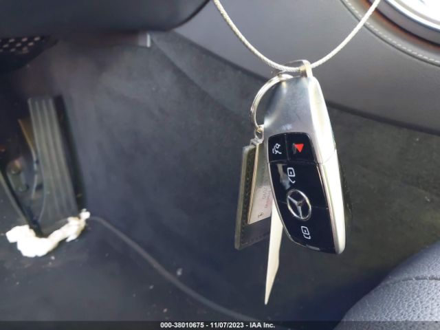 W1KZF8DB7NB049732 Mercedes-Benz E 350
