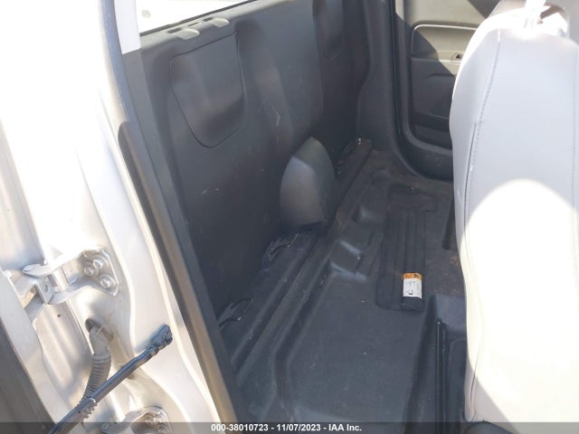 Chevrolet Colorado 2015 1GCHS1EA4F1155061 Image 8