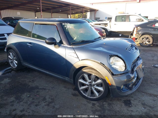 2011 MINI COOPER S WMWSV3C59BTY22507 Photo 0