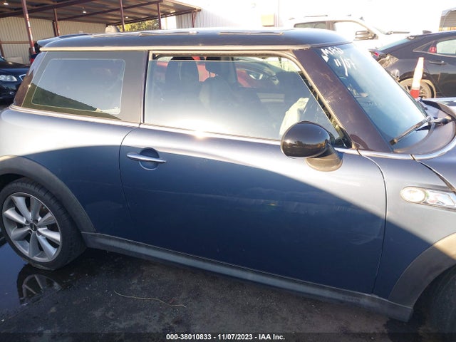 2011 MINI COOPER S VIN: WMWSV3C59BTY22507