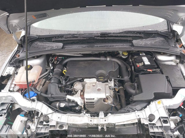 Ford FOCUS SE 2015 1FADP3FEXFL258055 Image 10