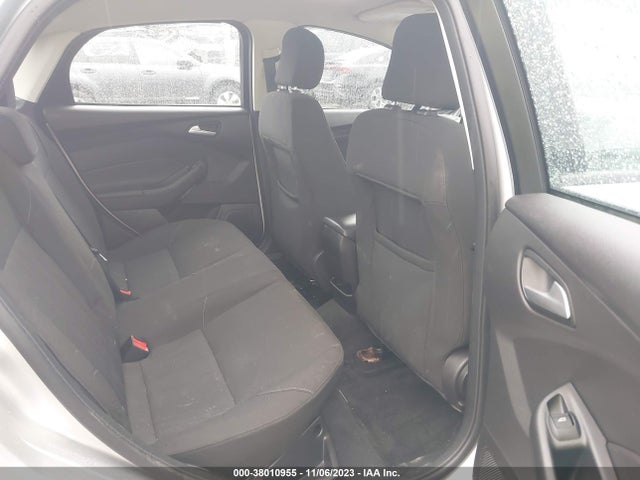 Ford FOCUS SE 2015 1FADP3FEXFL258055 Image 8
