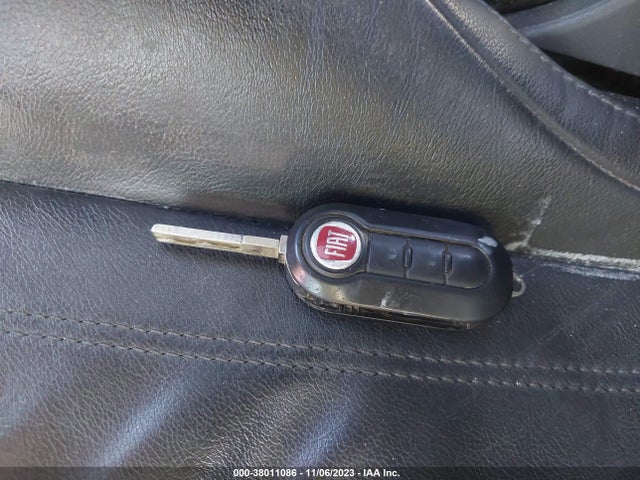 2013 FIAT 500 3C3CFFBR3DT572316 Photo 10