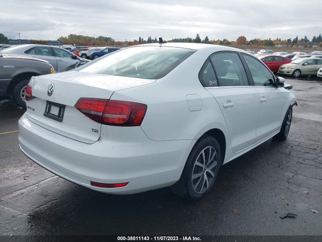 2017 VOLKSWAGEN JETTA 1.4T SE VIN: 3VWDB7AJXHM387576