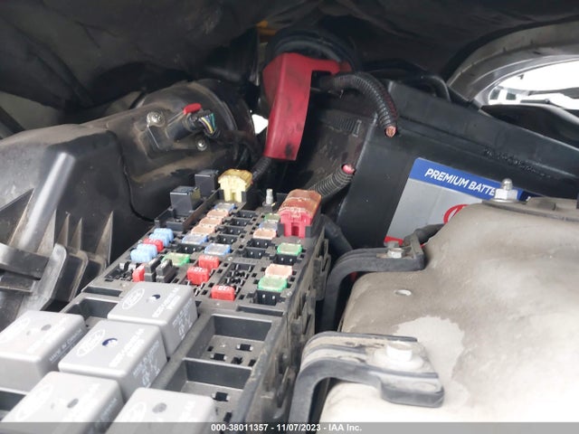 2010 FORD FUSION SE VIN: 3FAHP0HA4AR323938