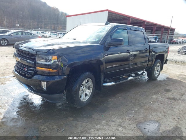3GCUKREC4JG605025 Chevrolet Silverado 1500 2lt
